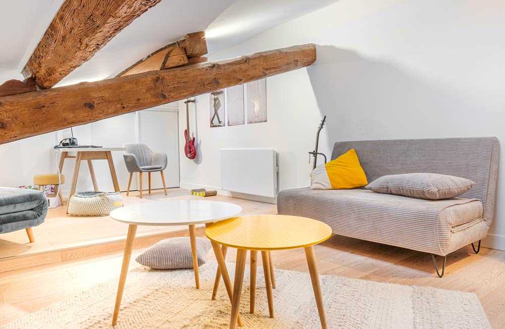 Mezzanine dans un loft en duplex