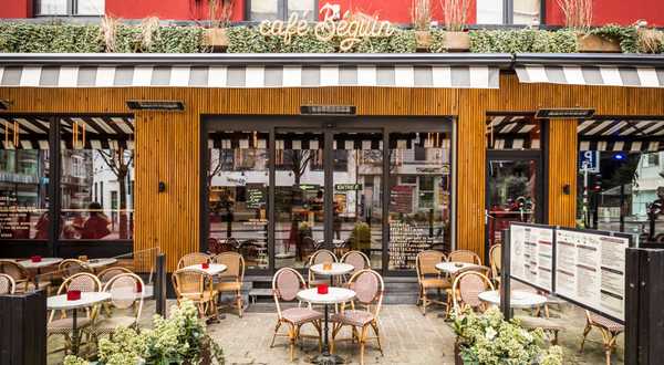 Rénovation d'un restaurant par un architecte spécialiste de l'architecture commerciale à Annecy