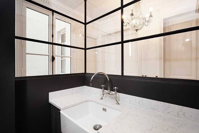 Salle de bain aménagée par un architecte d'intérieur à Annecy