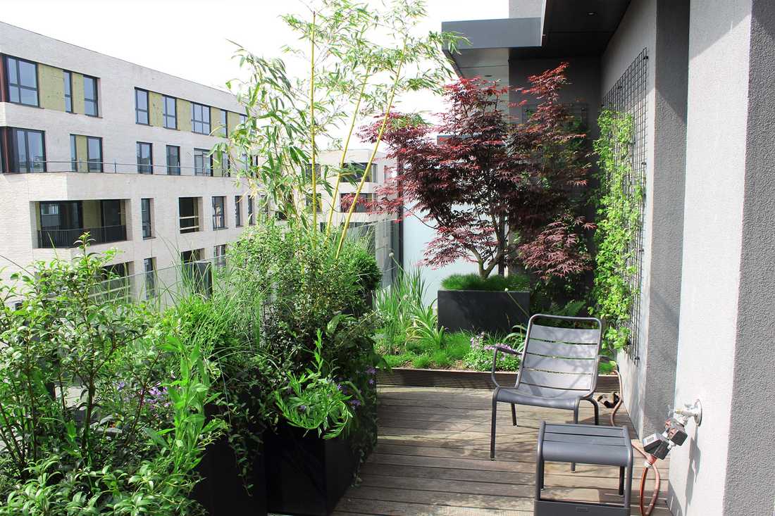 Landscaping of a penthouse terrace in Annecy