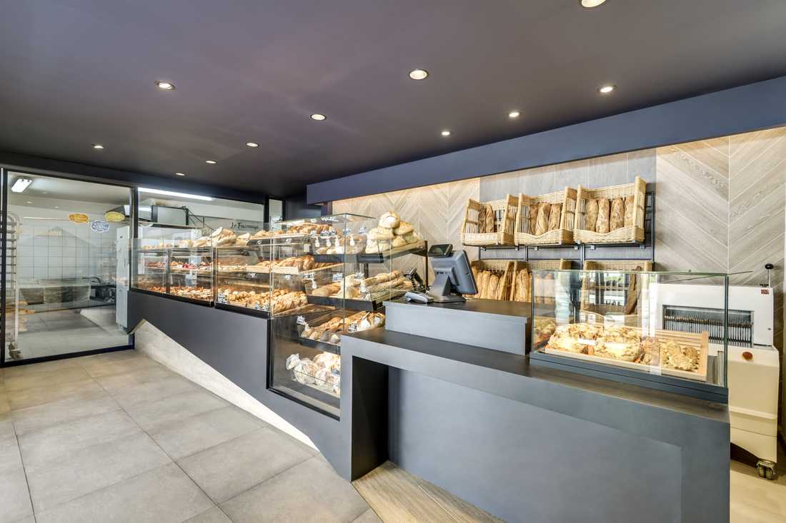 Présentoire d'une boulangerie réalisé sur mesure par un architecte d'intérieur à Annecy